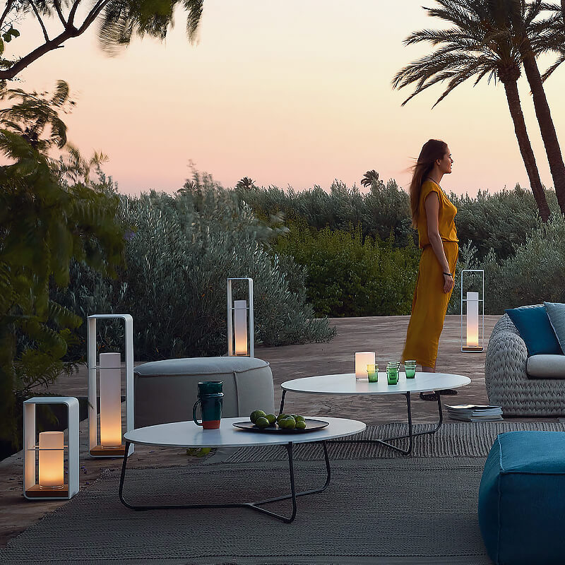 Lampe de jardin LED pour extérieur – lampe moderne carrée avec lumière chaude | Sansoti