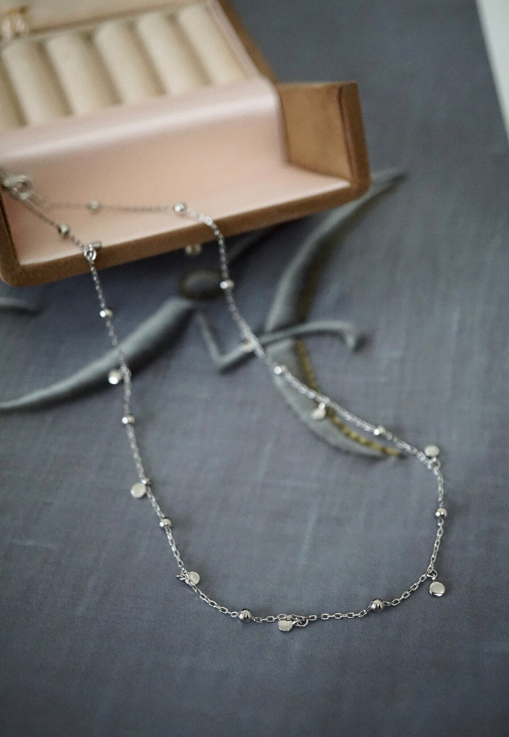 Collier ras du cou en argent
