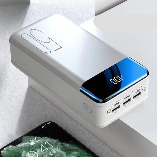 Batterie Externe Voltaro 50.000 mAh | Charge Ultra-Rapide | Pour Ordinateur Portable, Tablette & Smartphone | Compacte & Extrêmement Puissante