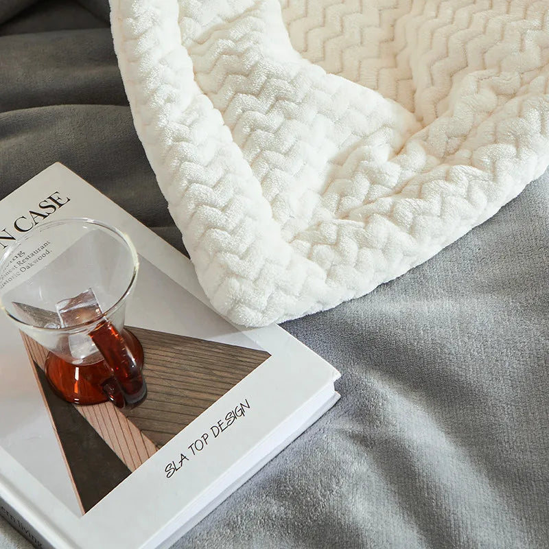 Couverture en Fleece d'Hiver Luxe - Rêve de Douceur Hivernale