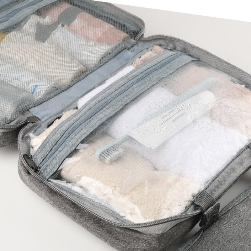 Travelique Organisateur de Voyage pour Cosmétiques | Compact & Résistant à l'eau | Avec 4 Compartiments & Crochet à 360° | Pour Femmes & Hommes