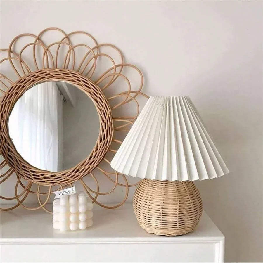 Lampe de Table en Rotin pour Intérieur Cozy et Éclairage Ambiant Chaud