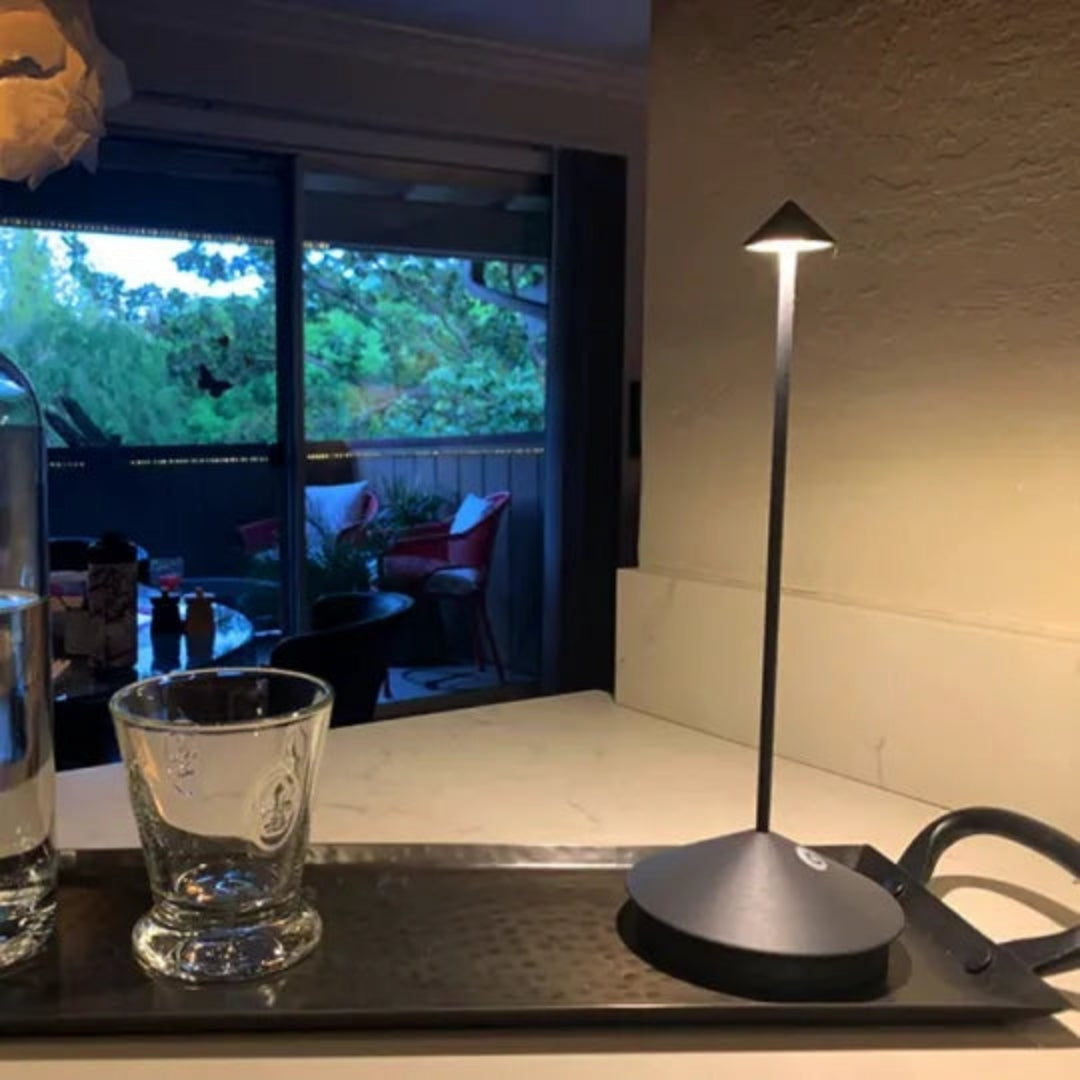 Lampe de table - Lampe LED sans fil avec lumière dimmable - Lumisera