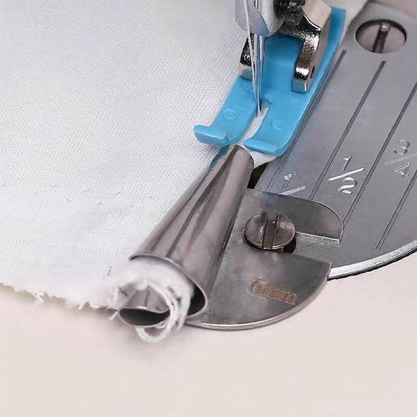 Pied de surjet à ourlet roulé Precision Edge Stitcher