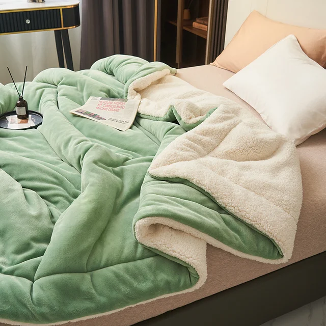 SoftHug - Couverture en polaire luxueuse et chaude