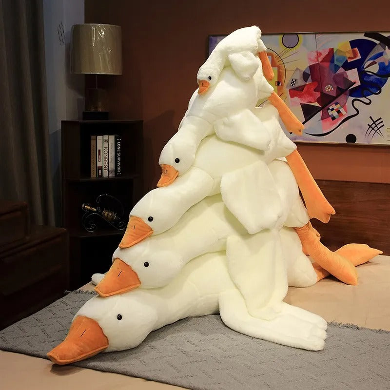 DreamNest™ Oie en Peluche — Votre Étreinte Apaisante pour un Calme Instantané et un Confort Bienheureux