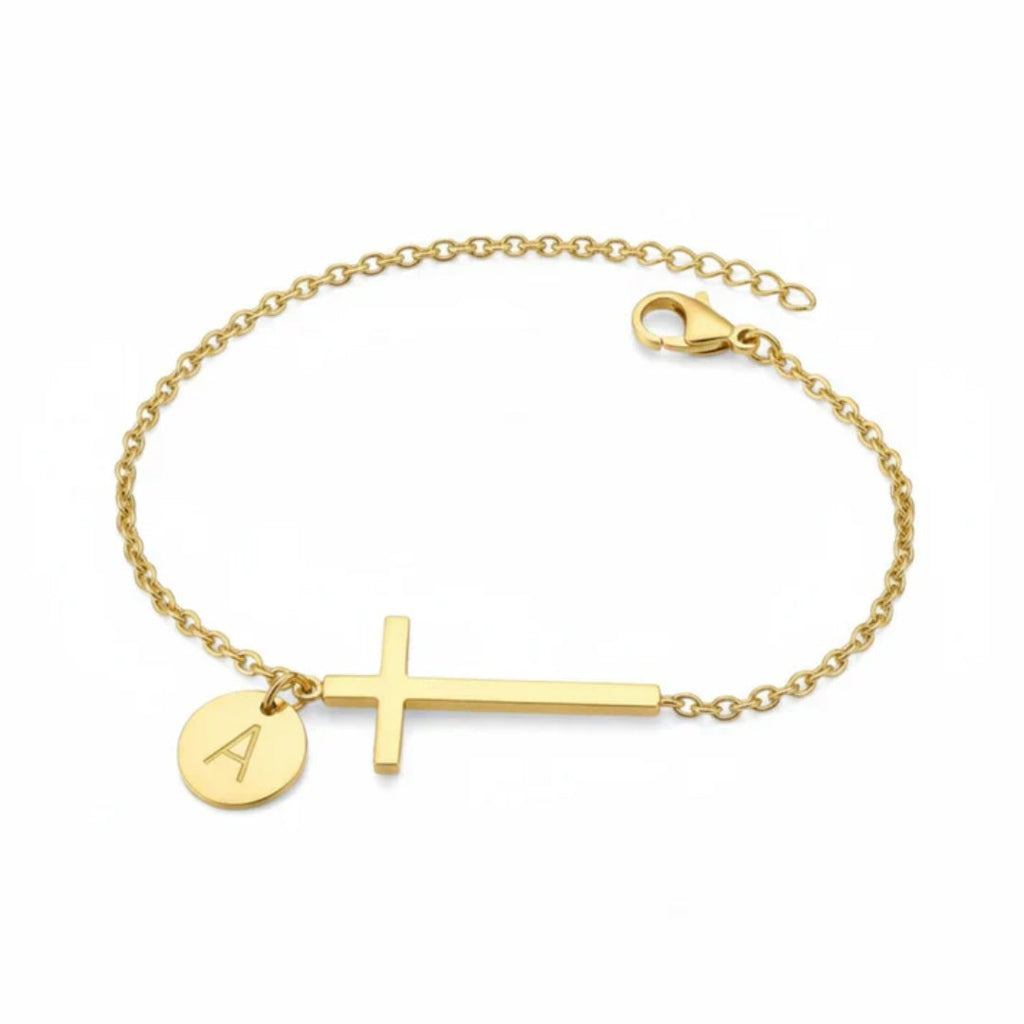 Bracelet avec croix et lettre personnalisée