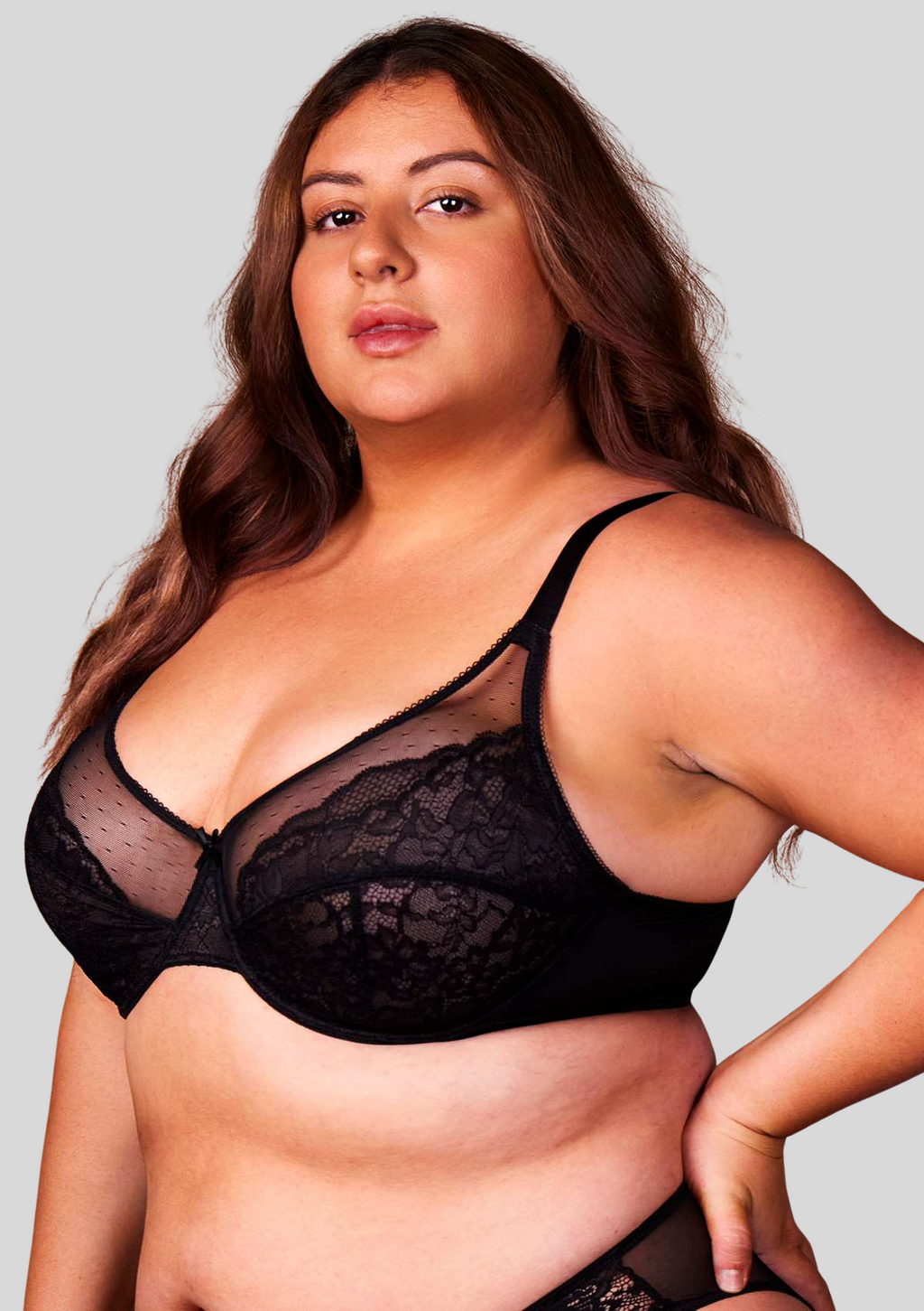 CurveLuxe™ — Ressentez un soutien sans effort et une silhouette impeccablement sculptée toute la journée