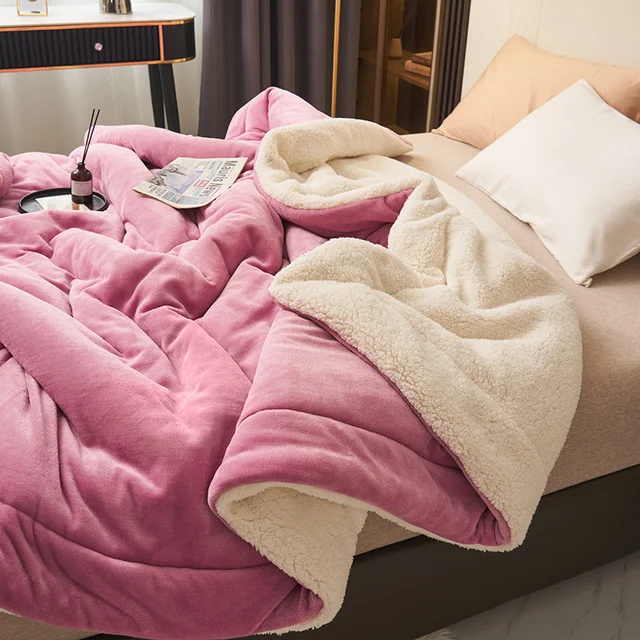 SoftHug - Couverture en polaire luxueuse et chaude