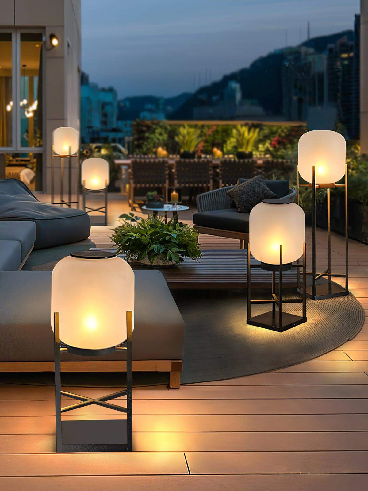 Lampe Solaire de Sol pour Extérieur – Éclairage Ambiant Durable pour Jardin et Terrasse