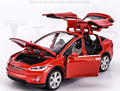 Modèle de voiture Tesla Model X à traction arrière avec fonctionnalités sonores et lumineuses | Jouet à l'échelle 1:32 pour les enfants de 3 à 6 ans