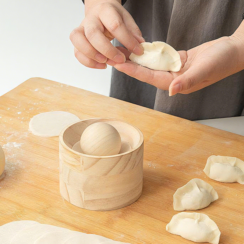 Fabricant de Raviolis | Presse à Pâte en Bois | Surface Antiadhésive | DumpliForm