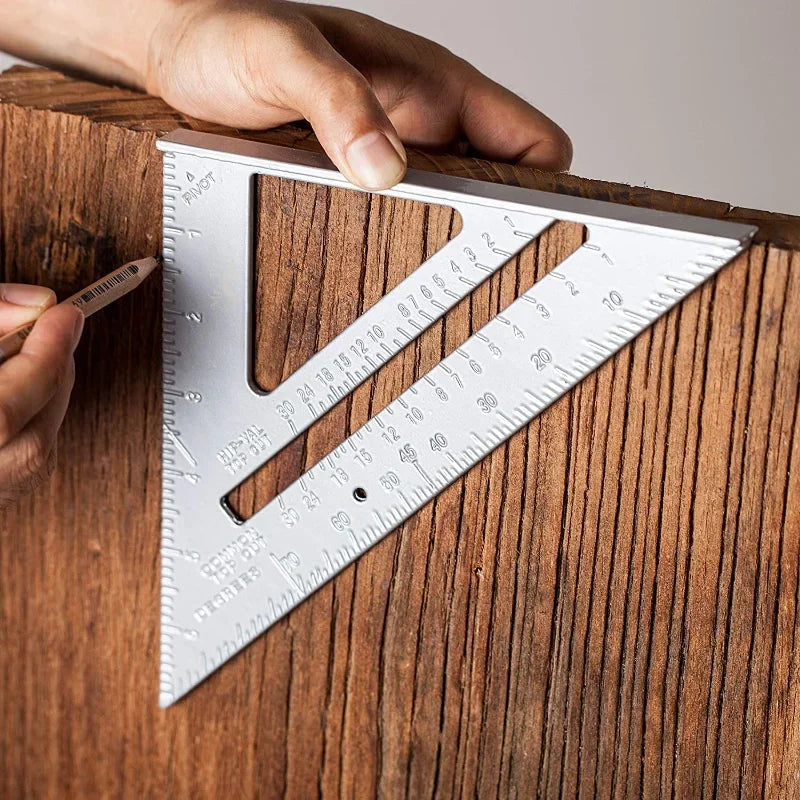 AngleAce™ — Écrasez Chaque Découpe avec une Précision Parfaite, de Niveau Professionnel