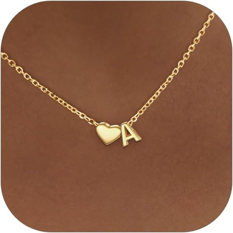 Collier avec Initiale en Forme de Cœur