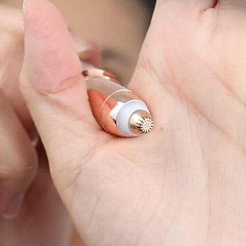 BlinkBeauty™ — Des Sourcils Sans Effort et Sans Douleur Qui Renforcent Instantanément Votre Confiance