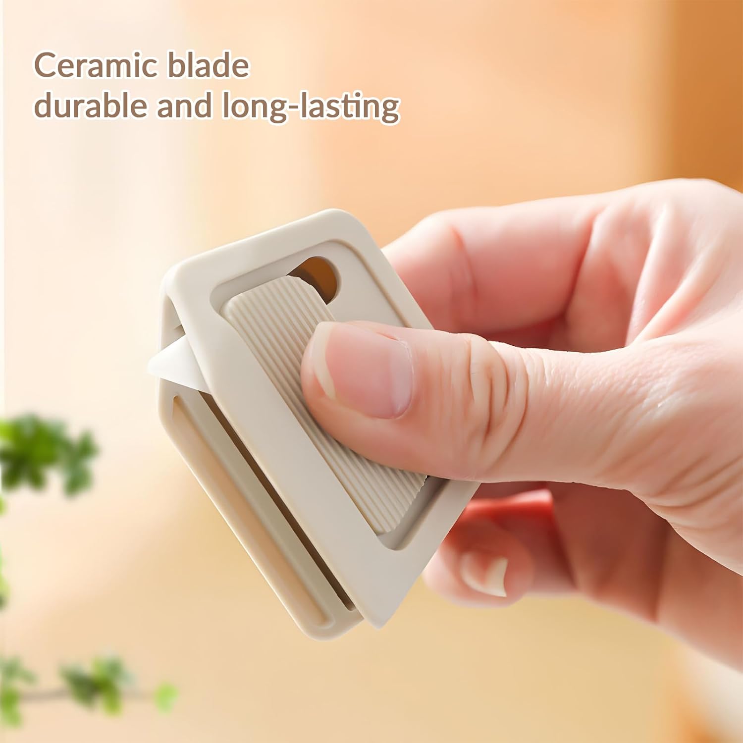 Cutter Mini Boîte en Céramique Auto-Rétractable