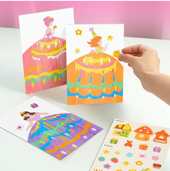 ArtivaJoy™ — Éveillez la confiance et la créativité de votre enfant, un plaisir sans écran qui dure