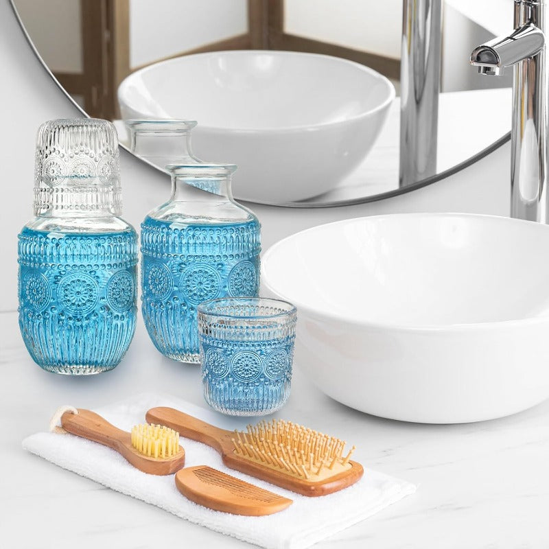 Ensemble de Carafes Vintage Embossées
