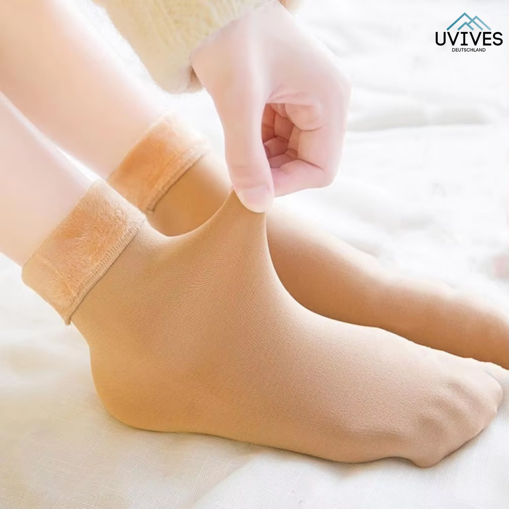 4+4 GRATUIT | CozyFeet – Chaussettes qui gardent vraiment vos pieds au chaud !