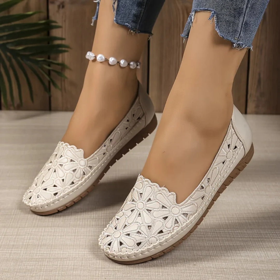 Ballerines Confortables à Enfiler avec Design Aéré