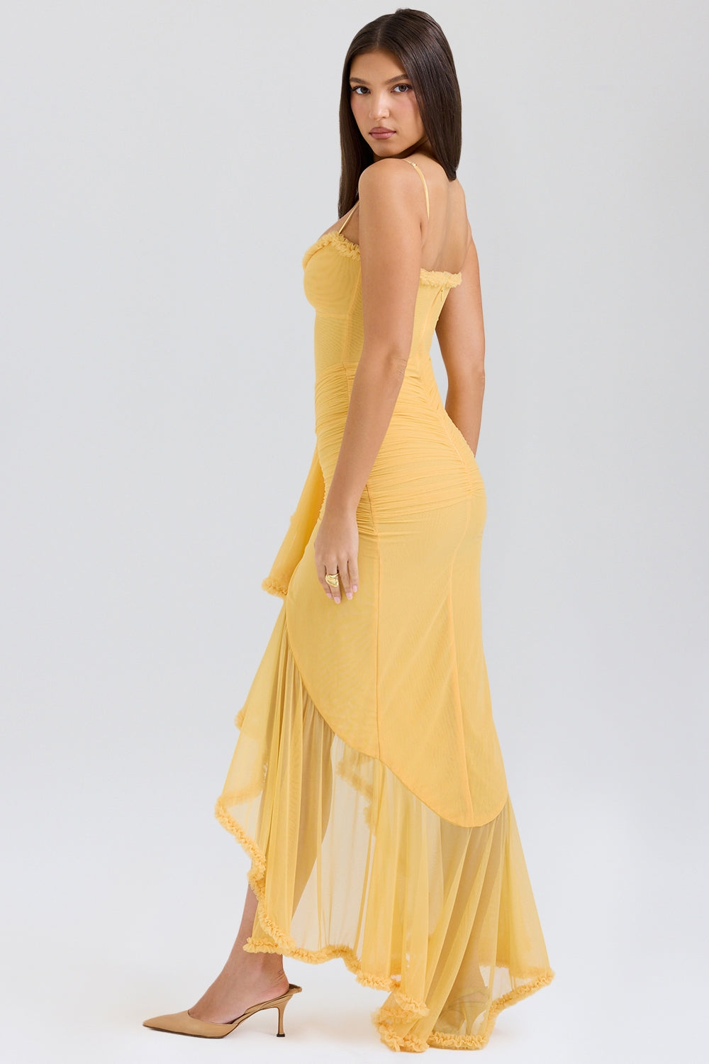 Celestara™ — Ressentez-vous inarrêtable dans une robe qui célèbre chaque courbe et chaque moment