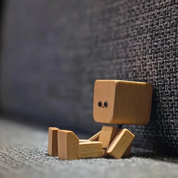 SwayMate™ — Joie Artisanale Qui Bouge Avec Votre Humeur