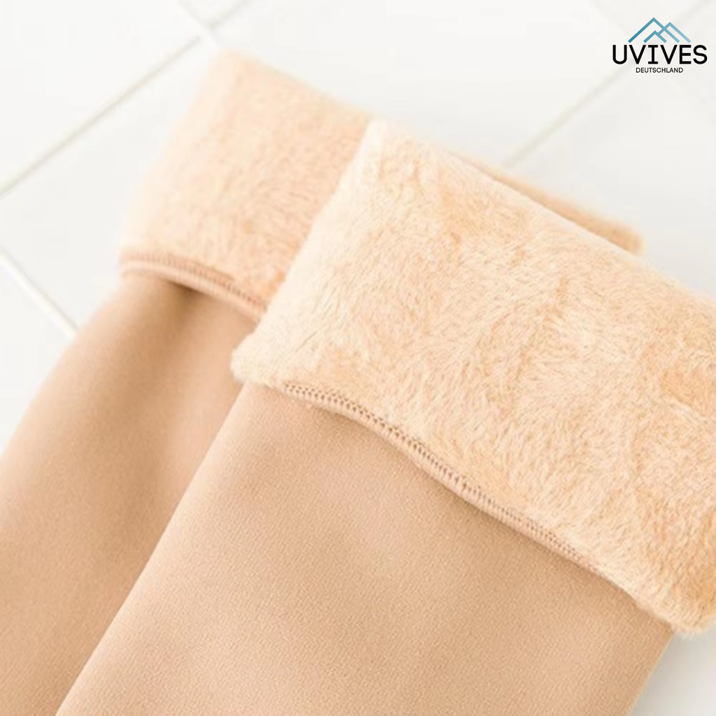 4+4 GRATUIT | CozyFeet – Chaussettes qui gardent vraiment vos pieds au chaud !