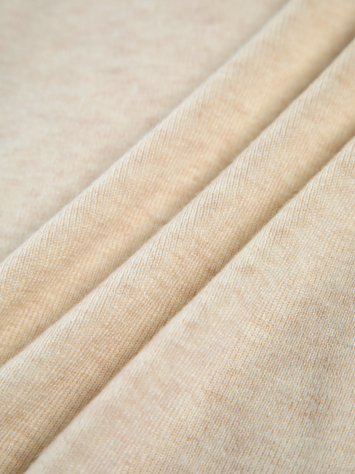 Haut en tricot à manches longues dénudées