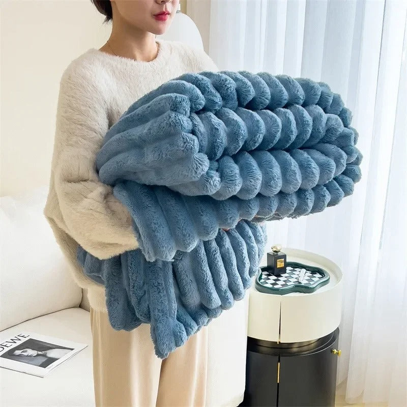 Couverture Polaire en Flanelle à Rayures – Plaid Doux et Moelleux Toutes Saisons