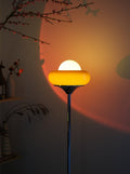 Lampadaire Elke Egg Tart – Lampe au Design Ludique avec une Forme Unique