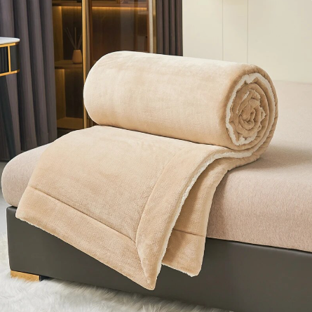 SoftHug - Couverture en polaire luxueuse et chaude