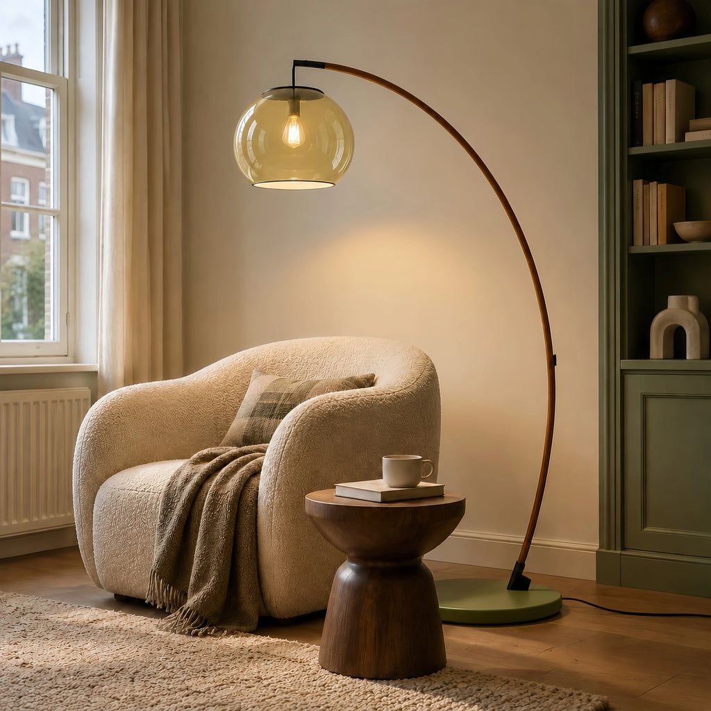 Lampe sur Pied en Verre Moderne – Éclairage de Design Élégant avec Abat-jour en Verre