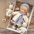 Selina – Poupée Waldorf en coton fait main pour un jeu créatif