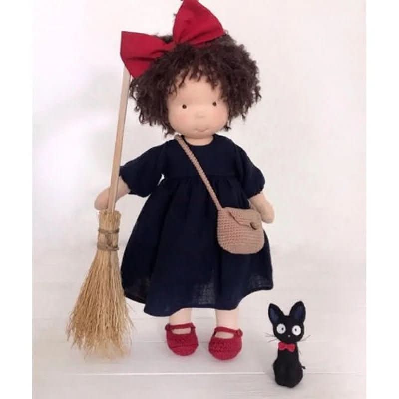 Selina – Poupée Waldorf en coton fait main pour un jeu créatif