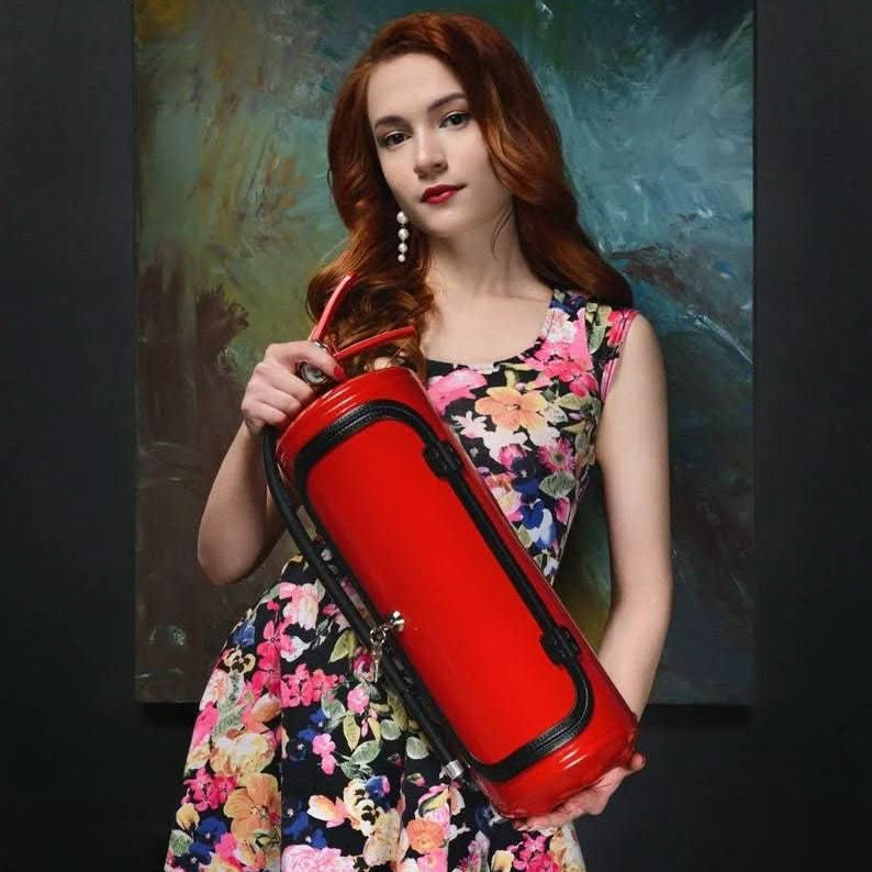 Barre de Feu Cachée – Mini-Bar Cachée au Design de Extincteur pour un Rangement Élégant des Boissons