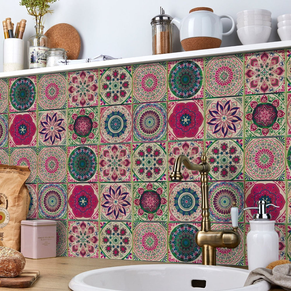 Autocollants de carreaux portugais auto-adhésifs avec un motif mandala coloré pour la décoration murale de la cuisine et de la salle de bain, ensemble de 24 pièces | Sansoti