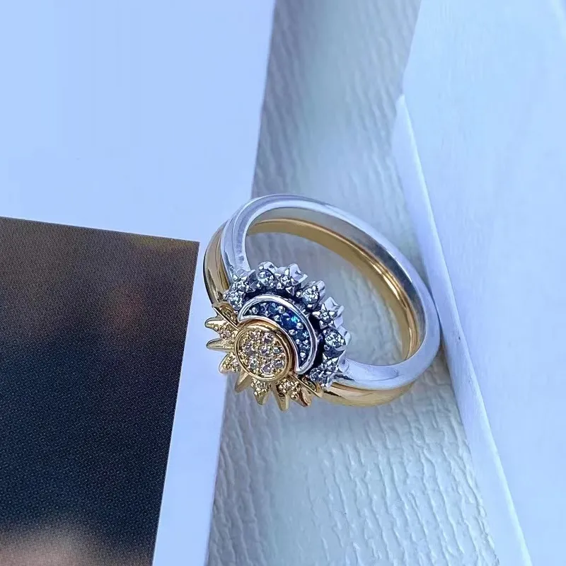 Bague en cristal argenté soleil-lune scintillant