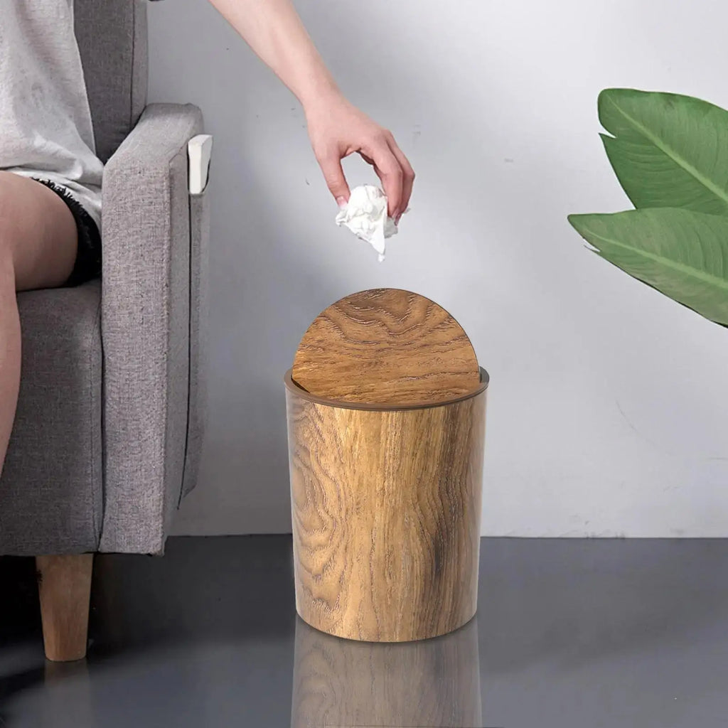 Poubelle avec Couvercle Oscillant | Aspect Bois | Silencieuse et Hygiénique