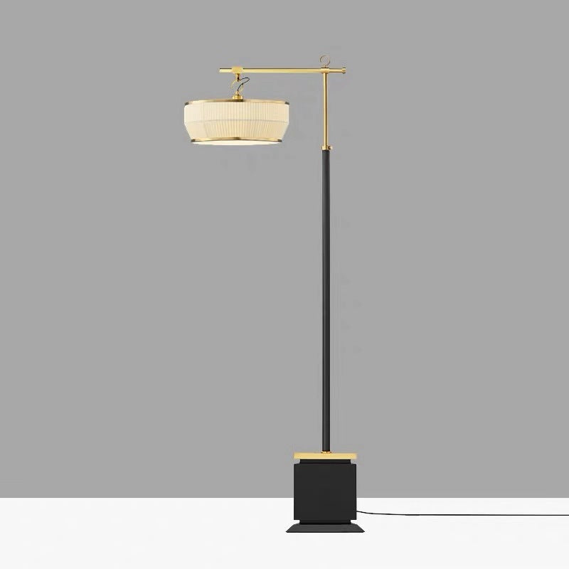 Lampadaire Élégant avec Base Géométrique – Lampe Design Réglable