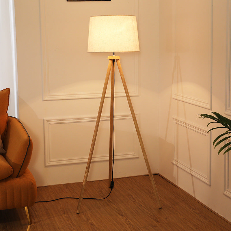 Lampe sur Pied Moderne – Lampe Élégante avec Pied Tripod