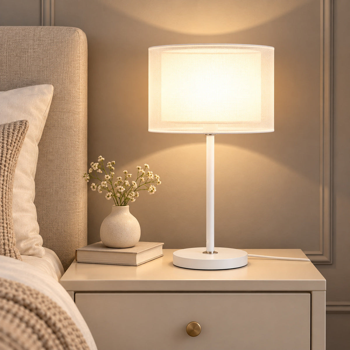 Lampe sur pied LED moderne et minimaliste