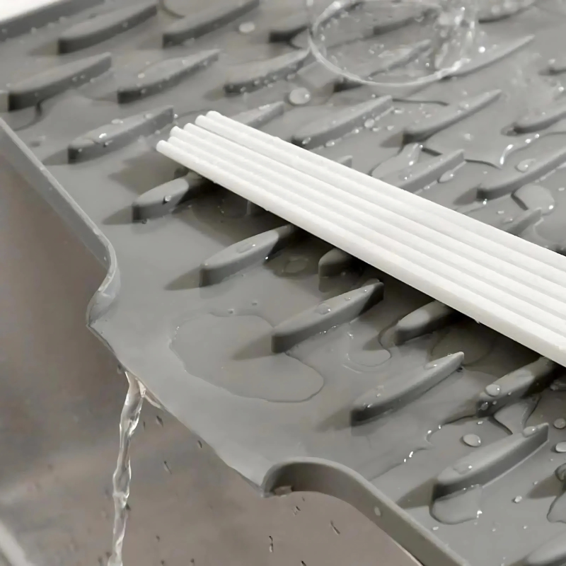 Globetrek° SiliconeMat 1+1 GRATUIT : Tapis en Silicone Multifonctionnel Résistant à la Chaleur et à l'Humidité