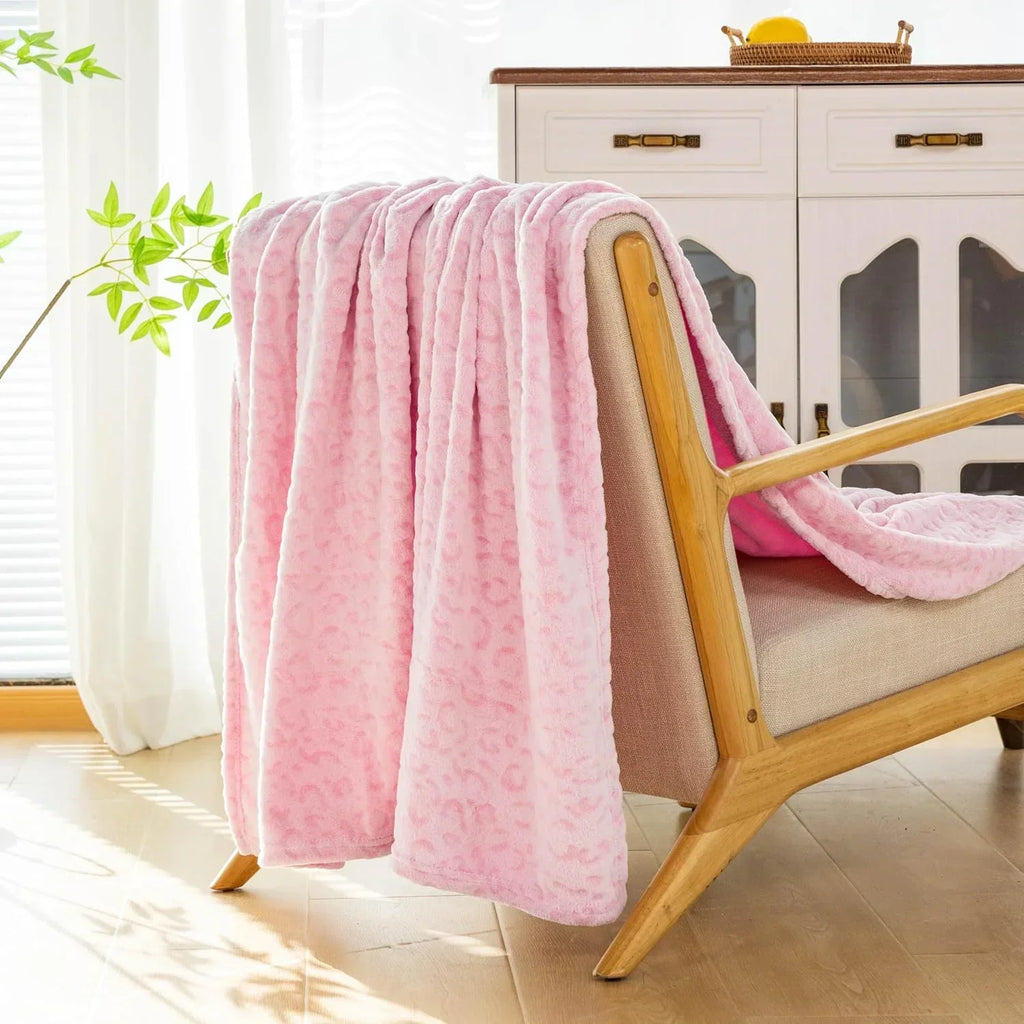 Couverture en Fleece Imprimé Léopard – Plaid en Flanelle Super Doux pour un Confort Supplémentaire