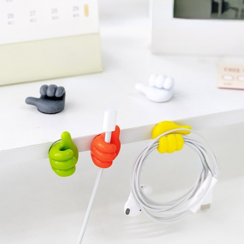 10+10 GRATUIT | ThumbHooks - Toujours une maison bien rangée