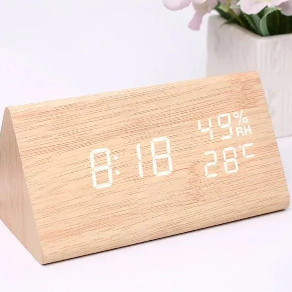 Réveil Futura en Bois LED avec Trois Alarmes Affichage de Température Luminosité Réglable