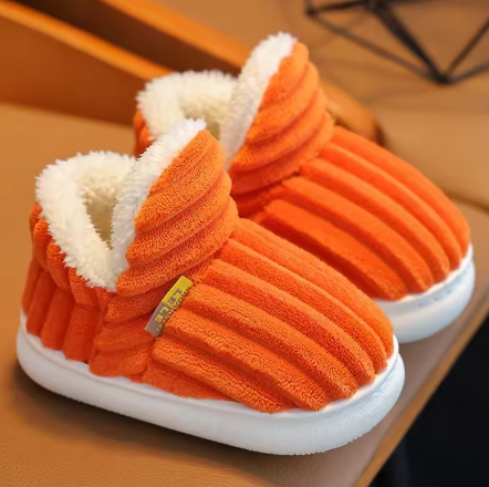 Chaussons Sneaker Chauds - 1+1 Gratuit