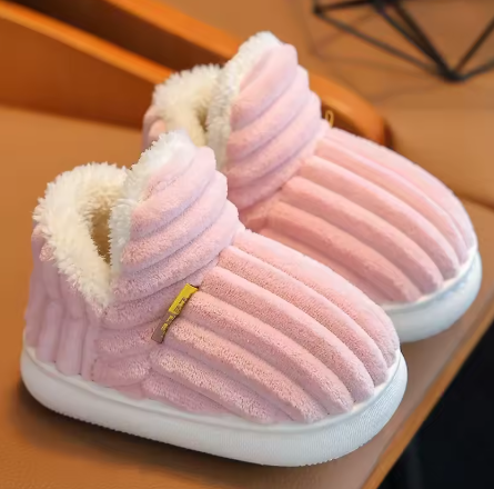 Chaussons Sneaker Chauds - 1+1 Gratuit
