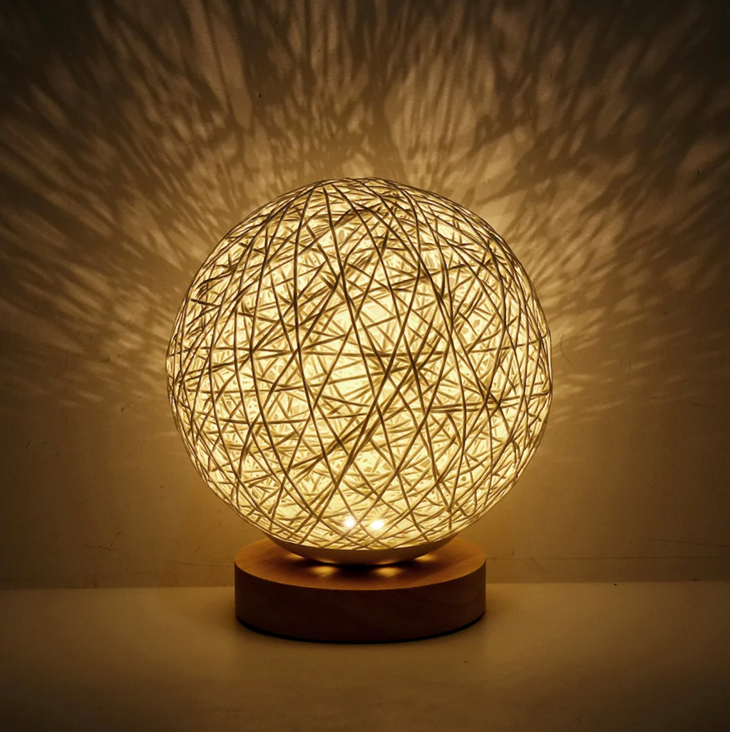 MoonLuxe | Lampe de Table en Rattan Dimable Artisanale