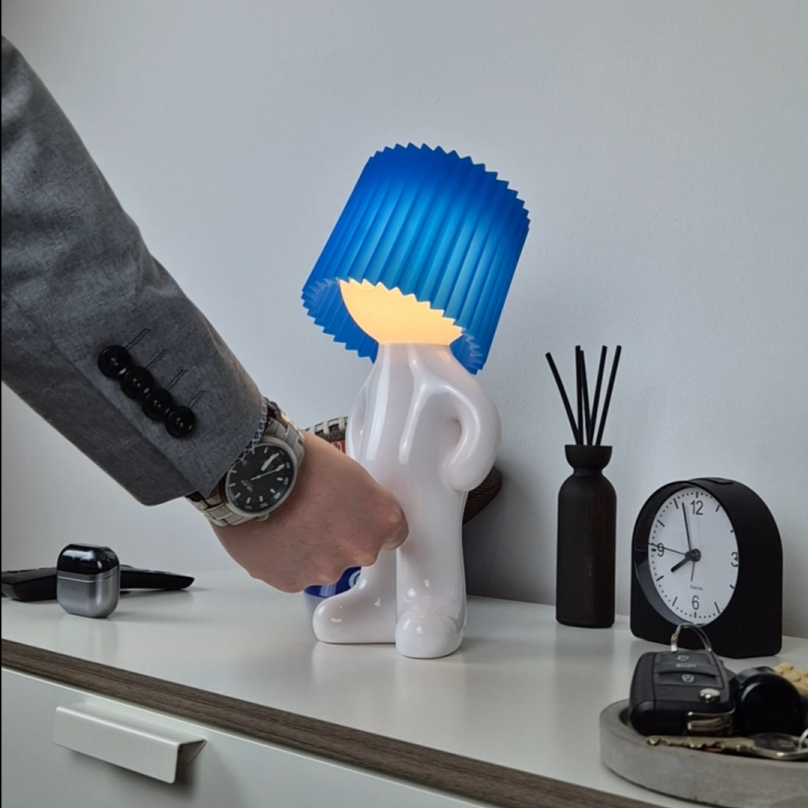 Embellissez votre maison avec le charme ludique de Lampes-Larry !