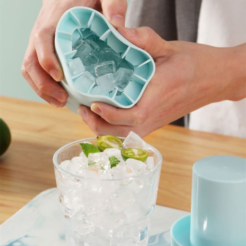 FrozenIce - Fabricant de glaçons portable en silicone avec couvercle